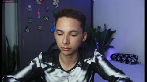 Snapshot of archi_love chatting on February 20, 6:28 am ARCHIBALDO online show from February 20, 6:28 am