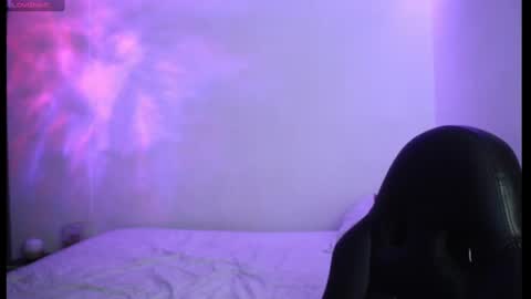 Snapshot of archi_love chatting on March 5, 6:12 am ARCHIBALDO online show from March 5, 6:12 am