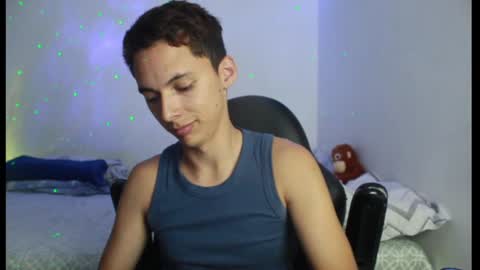 Snapshot of archi_love chatting on March 7, 6:24 am ARCHIBALDO online show from March 7, 6:24 am