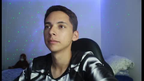 Snapshot of archi_love chatting on March 12, 1:58 am ARCHIBALDO online show from March 12, 1:58 am