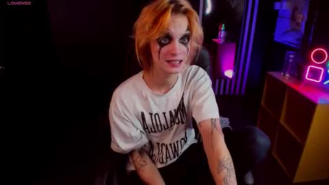 archiehali online show from October 16, 9:49 pm