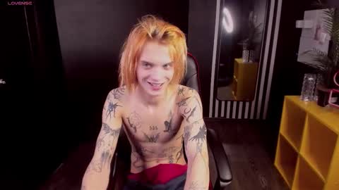 archiehali online show from October 17, 9:17 pm