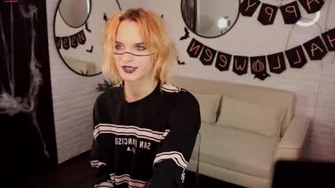 archiehali online show from October 28, 10:41 am