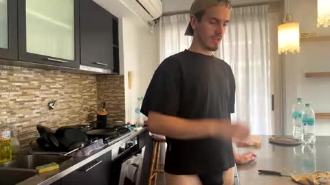 Archie online show from November 8, 8:51 pm