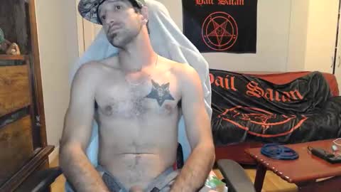 Snapshot of ardok1 chatting on October 29, 12:57 am ardok1 online show from October 29, 12:57 am