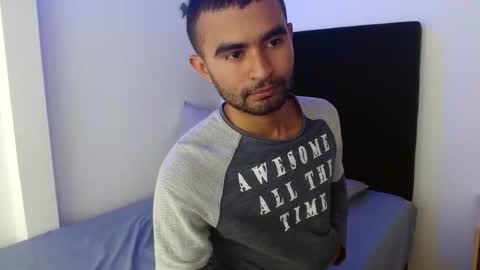 Snapshot of ares_ht chatting on October 6, 2:25 pm ares_ht online show from October 6, 2:25 pm