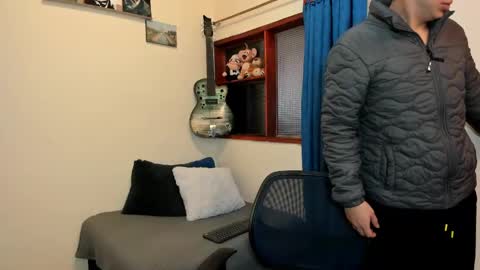 Ares online show from February 24, 3:53 pm