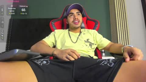 ares_pain_ online show from May 10, 3:33 am