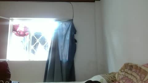 Snapshot of aress__adameck chatting on December 19, 6:12 pm aress adameck online show from December 19, 6:12 pm