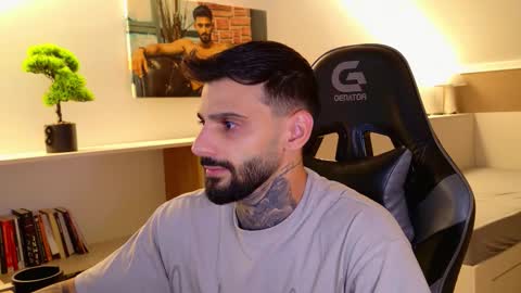 Snapshot of aressteel chatting on September 19, 8:09 pm Ares Steel online show from September 19, 8:09 pm