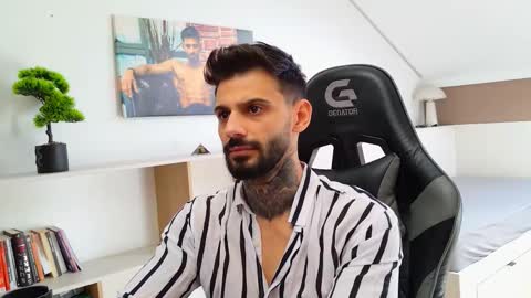 Snapshot of aressteel chatting on September 23, 9:01 am Ares Steel online show from September 23, 9:01 am