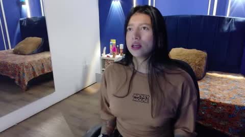 Daila online show from February 5, 11:59 am