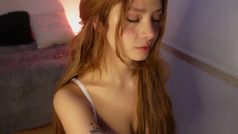 Snapshot of ari_kat666 chatting on March 31, 5:41 am ari online show from March 31, 5:41 am