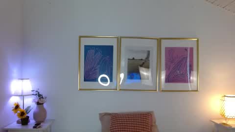 Snapshot of ari_rose_dh chatting on March 25, 11:38 am ARI online show from March 25, 11:38 am