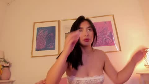 Snapshot of ari_rose_dh chatting on April 1, 12:06 pm ARI online show from April 1, 12:06 pm