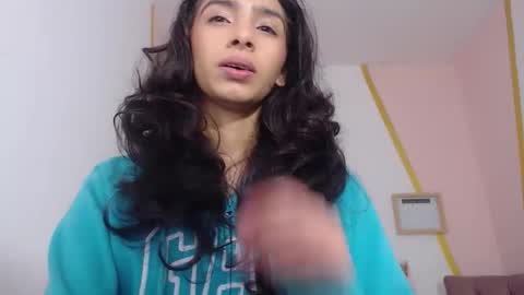 aria_0 online show from March 20, 1:38 pm