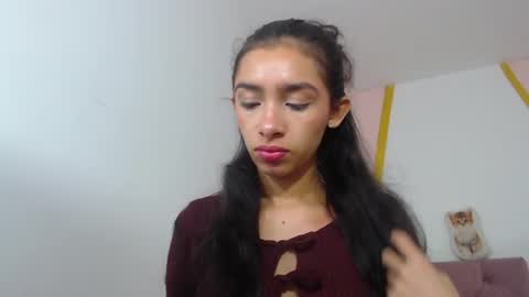 aria_0 online show from March 26, 1:49 pm