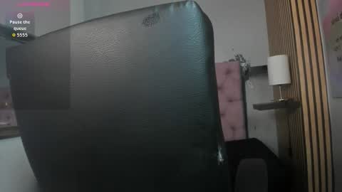 Snapshot of aria__monroe chatting on March 6, 12:34 pm aria__monroe online show from March 6, 12:34 pm