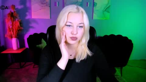 aria_blaze_ online show from May 4, 8:54 am