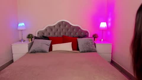 Snapshot of aria_blisss chatting on September 10, 1:16 am aria_blisss online show from September 10, 1:16 am