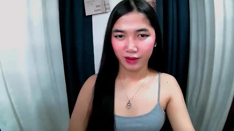 Snapshot of aria_fucks chatting on March 27, 7:46 pm ARIA online show from March 27, 7:46 pm