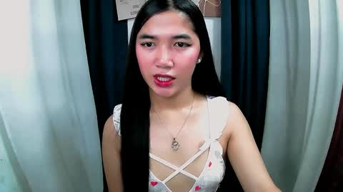 Snapshot of aria_fucks chatting on March 29, 1:05 am ARIA online show from March 29, 1:05 am