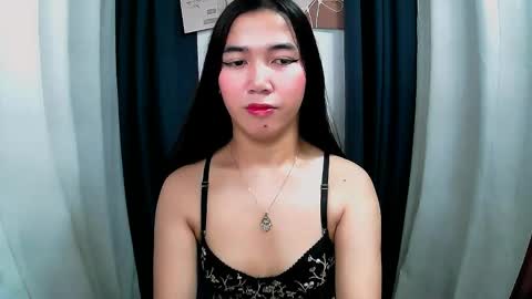 Snapshot of aria_fucks chatting on April 5, 11:46 pm ARIA online show from April 5, 11:46 pm