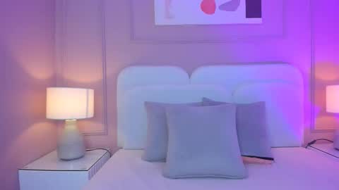 Snapshot of aria_greco chatting on October 9, 2:31 am Aria online show from October 9, 2:31 am