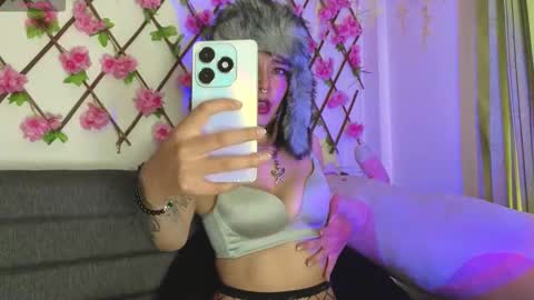 aria_silk online show from March 17, 8:23 pm