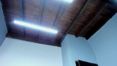 aria_skyee online show from April 25, 1:08 am