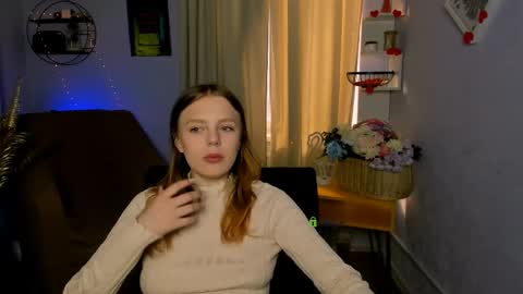 aria_voss_ online show from May 19, 5:47 am