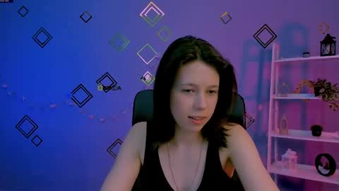 aria_wild_ online show from May 2, 7:19 pm