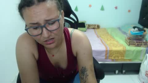 Snapshot of ariadna_6 chatting on January 15, 4:43 pm ...Ariana... online show from January 15, 4:43 pm