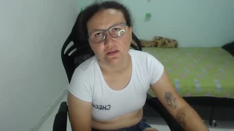 Snapshot of ariadna_6 chatting on February 15, 5:28 pm ...Ariana... online show from February 15, 5:28 pm