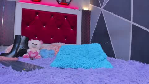 Angel online show from December 17, 8:34 am