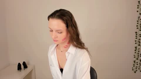 Ariadna online show from February 13, 2:02 pm