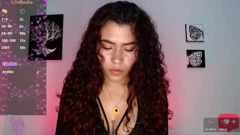 Snapshot of ariadna_tr chatting on February 20, 11:16 pm Ari online show from February 20, 11:16 pm