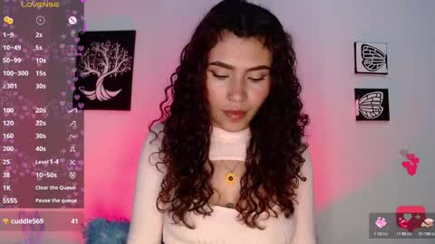 Snapshot of ariadna_tr chatting on March 24, 12:26 am Ari online show from March 24, 12:26 am