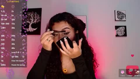 Snapshot of ariadna_tr chatting on March 29, 12:32 am Ari online show from March 29, 12:32 am