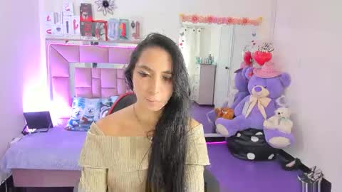 ariadnacappelletty online show from January 6, 4:54 pm