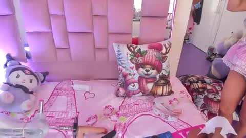 ariadnacappelletty online show from January 17, 4:22 pm