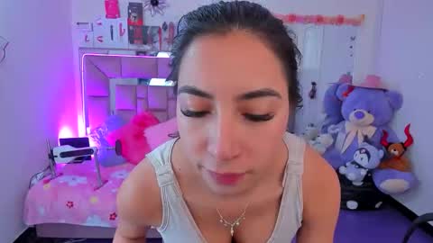 ariadnacappelletty online show from May 20, 4:13 pm