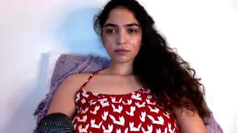 Snapshot of ariagaleo19 chatting on October 8, 3:48 am Aria online show from October 8, 3:48 am