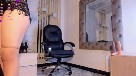 aria  online show from October 2, 7:43 pm