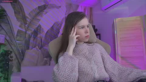 Aria online show from April 2, 8:45 am