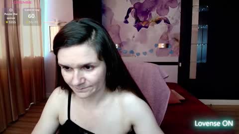 Snapshot of ariagrays chatting on March 16, 1:37 pm AriaGray online show from March 16, 1:37 pm