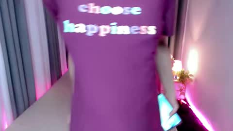 Snapshot of ariahooper chatting on January 8, 6:48 am Christine JorgensenChristmas wish breasts implants online show from January 8, 6:48 am