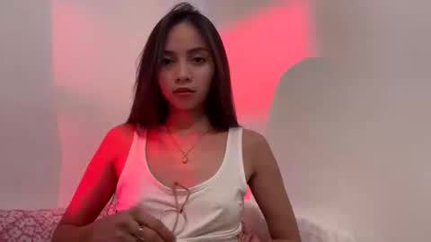 Snapshot of ariamariz chatting on September 10, 12:05 pm Aria Mariz online show from September 10, 12:05 pm
