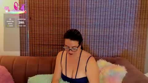 Ariana Cruz online show from March 11, 2:01 pm