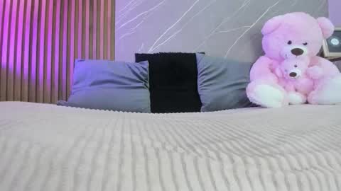 Ariana online show from November 19, 12:38 pm